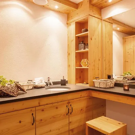 Arcade Appartement-fewo 4-bettwohnung Nr- 115c06 By Interhome * Saas-Fee